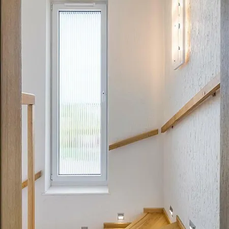 Happy Family House Apartment